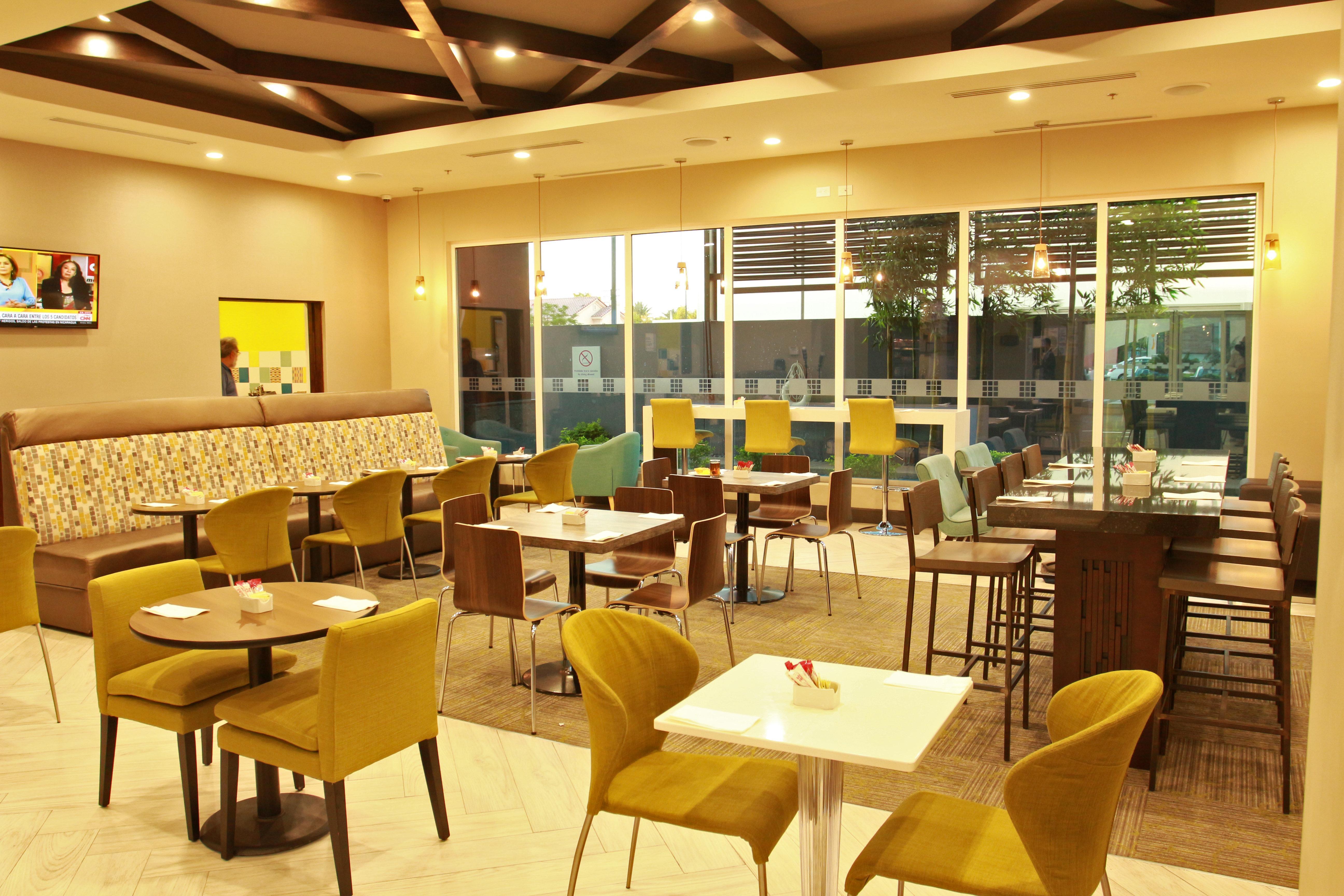 Holiday Inn Express & Suites Mexicali By Ihg المظهر الخارجي الصورة