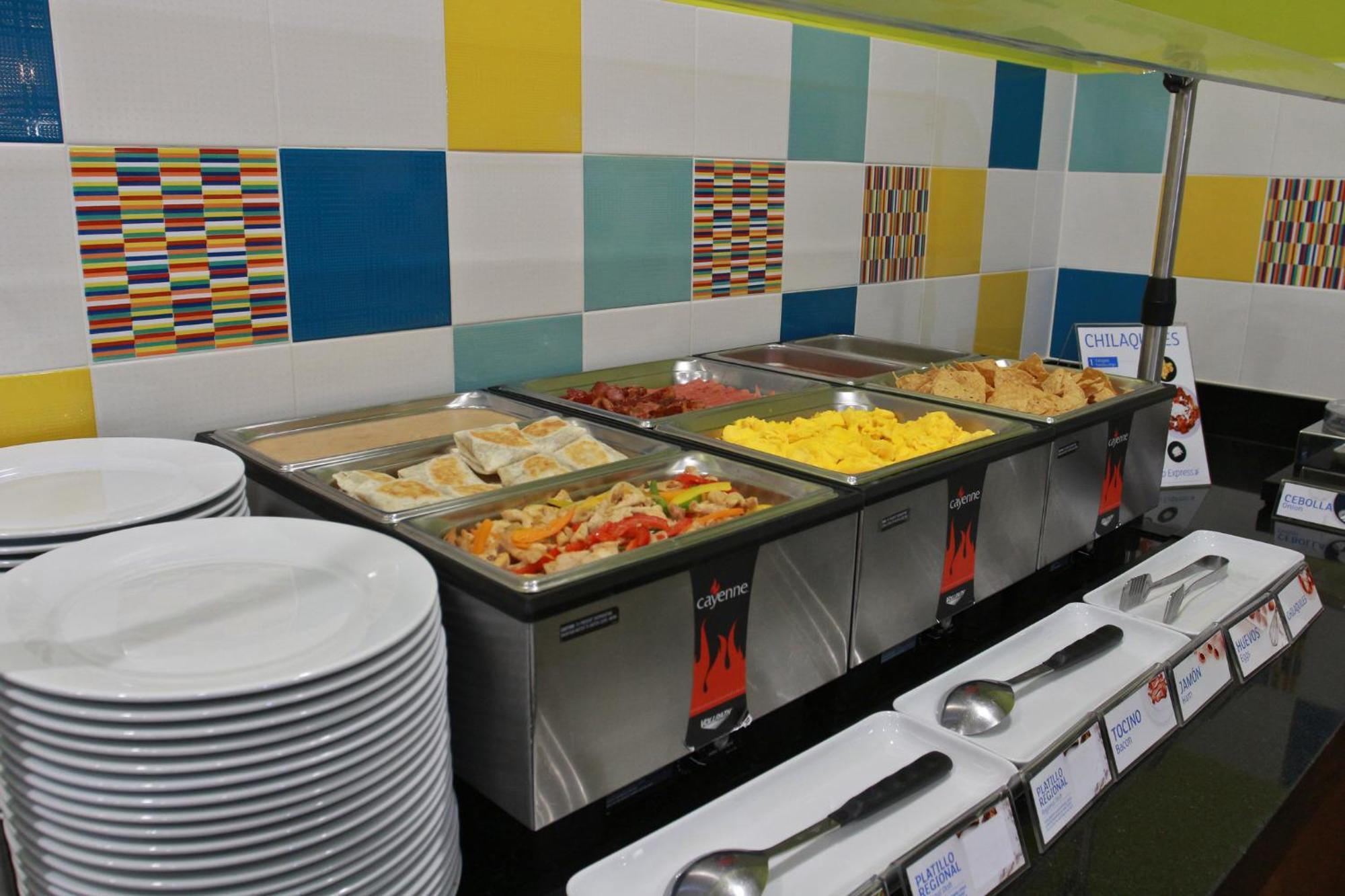 Holiday Inn Express & Suites Mexicali By Ihg المظهر الخارجي الصورة